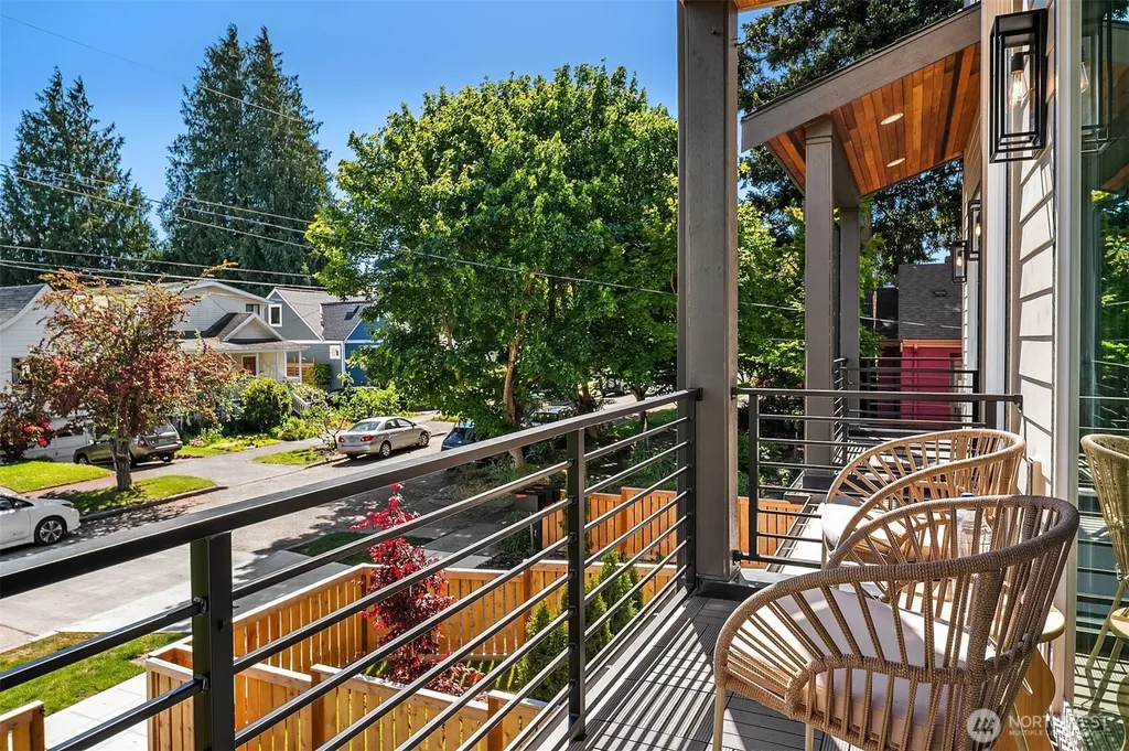 2836 NW 73rd Street Seattle WA 98117