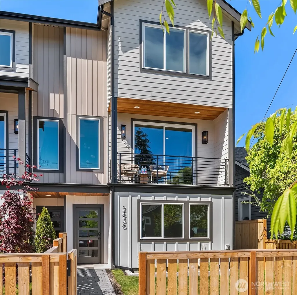 2836 NW 73rd Street Seattle WA 98117