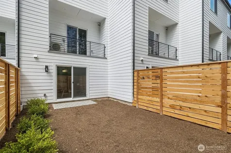1518 Hollow Dale Place Everett WA 98204