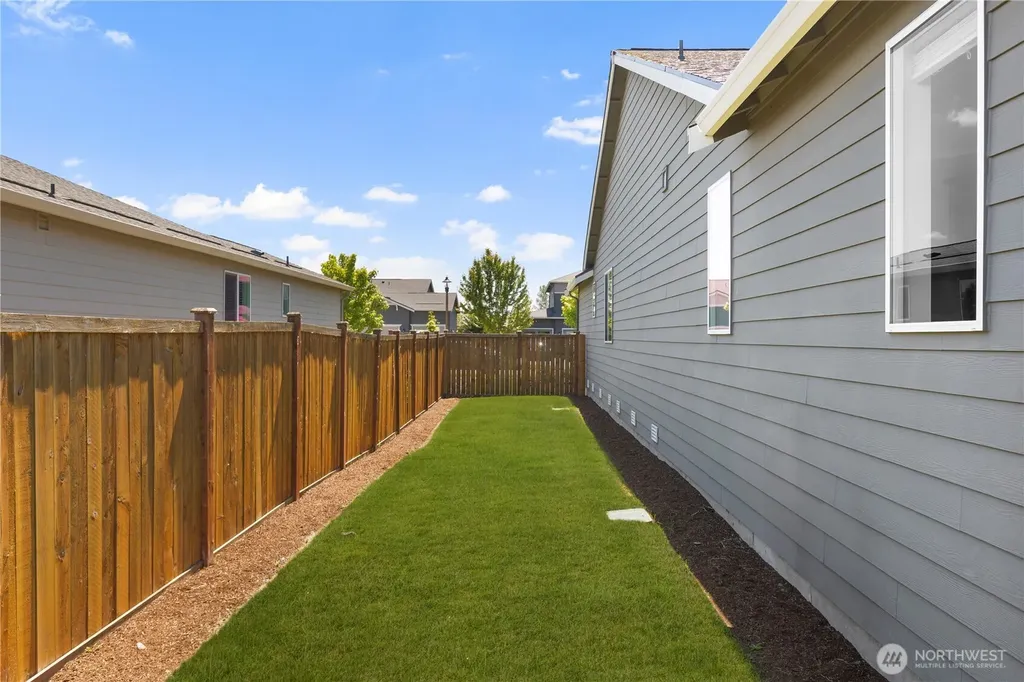 3569 Elmont Avenue Enumclaw WA 98022