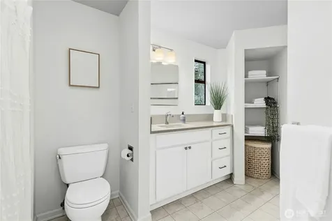 19524 Echo Lake Place N Shoreline WA 98133