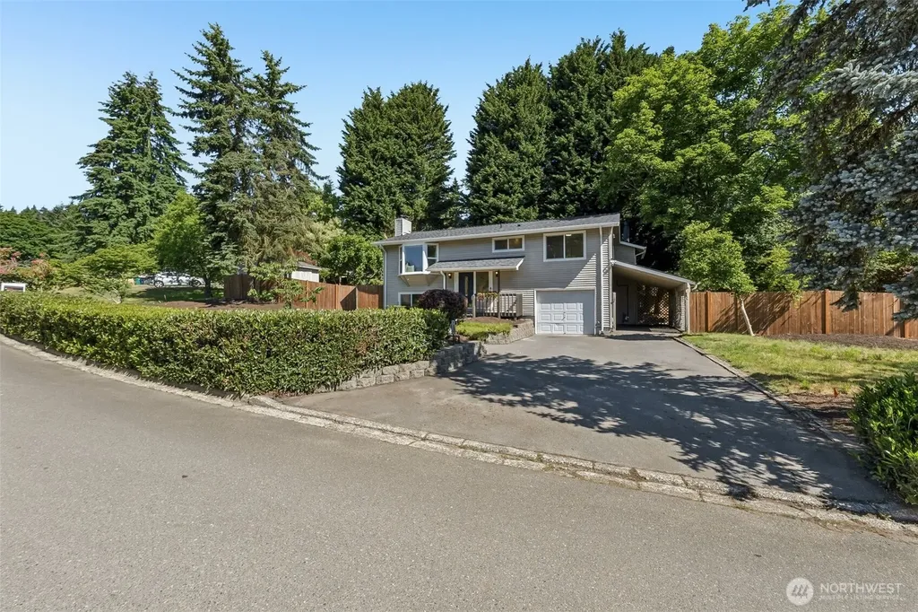 5023 236th Place SE Woodinville WA 98072