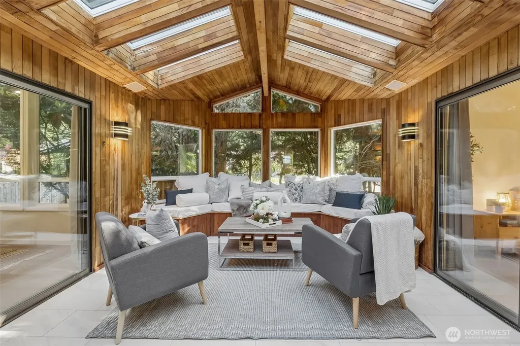 5023 236th Place SE Woodinville WA 98072