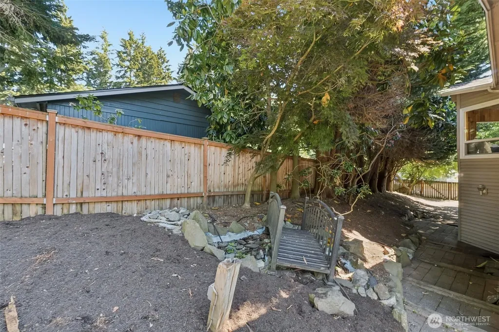 5023 236th Place SE Woodinville WA 98072