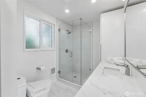 5023 236th Place SE Woodinville WA 98072