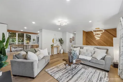 5023 236th Place SE Woodinville WA 98072