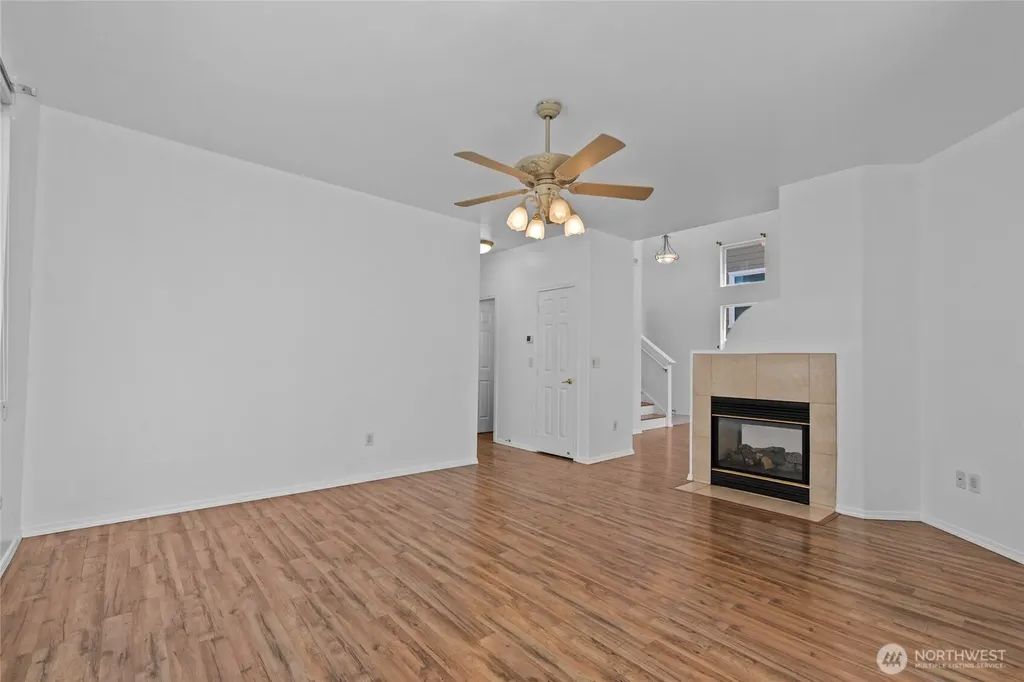 17706 90th Avenue E Puyallup WA 98375