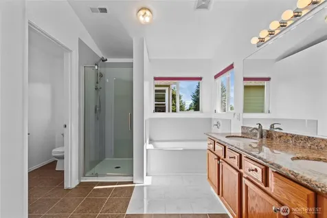 17706 90th Avenue E Puyallup WA 98375