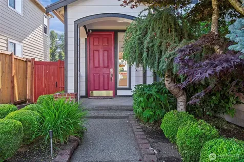17706 90th Avenue E Puyallup WA 98375