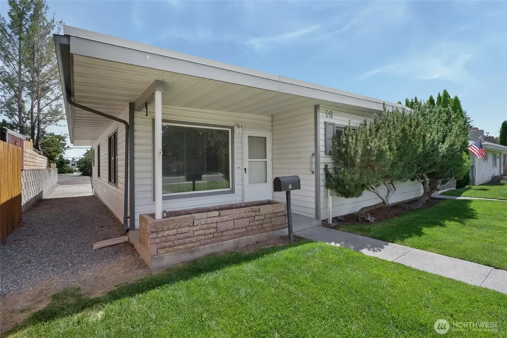 0 F Street SW Ephrata WA 98823