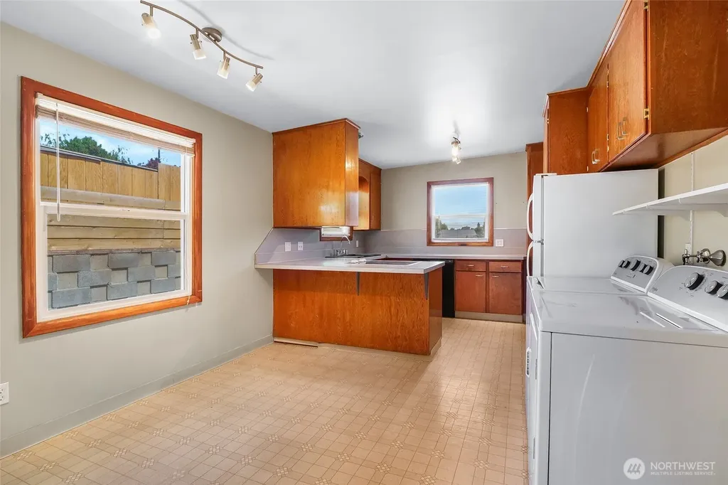 0 F Street SW Ephrata WA 98823