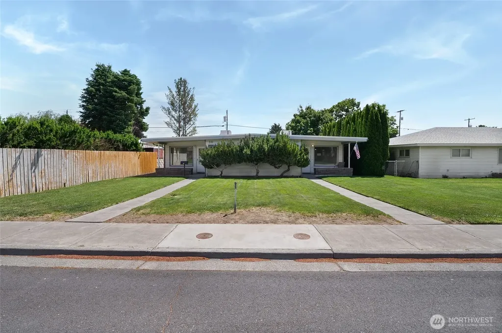 0 F Street SW Ephrata WA 98823