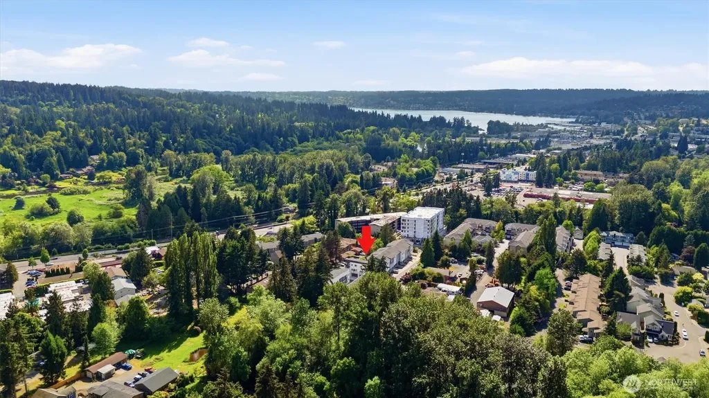 8025 177th Place NE Kenmore WA 98028