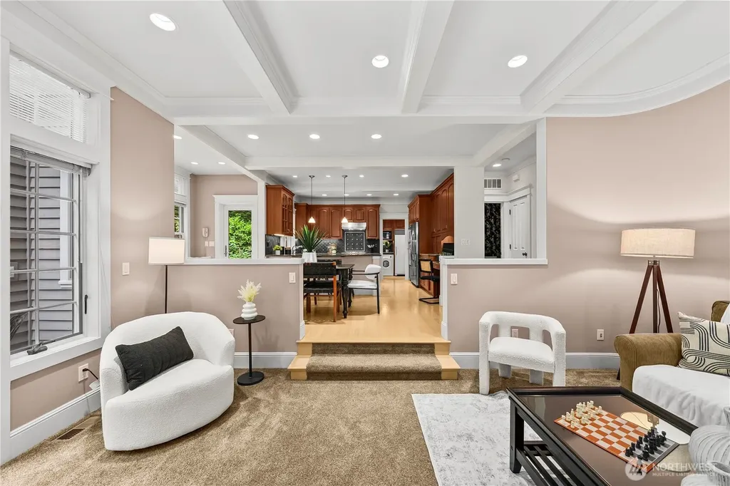 3019 61st Avenue SE Mercer Island WA 98040