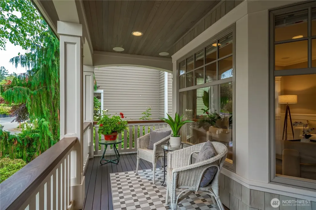 3019 61st Avenue SE Mercer Island WA 98040