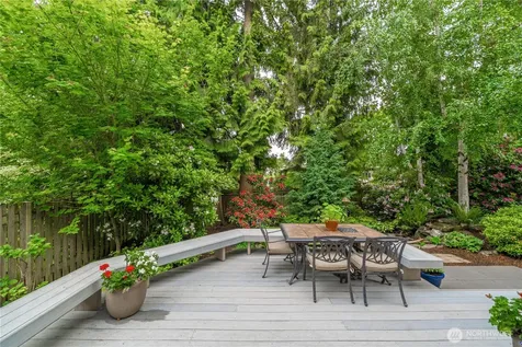 3019 61st Avenue SE Mercer Island WA 98040