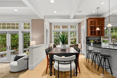 3019 61st Avenue SE Mercer Island WA 98040