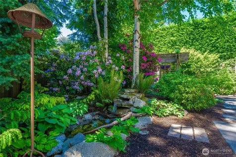 3019 61st Avenue SE Mercer Island WA 98040