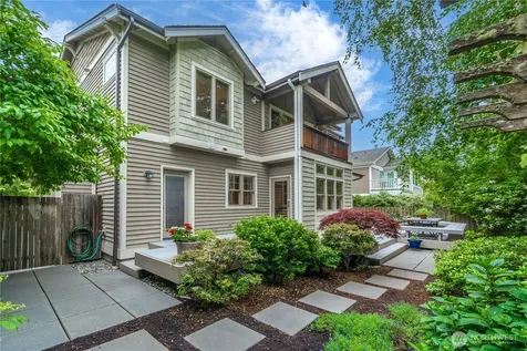 3019 61st Avenue SE Mercer Island WA 98040