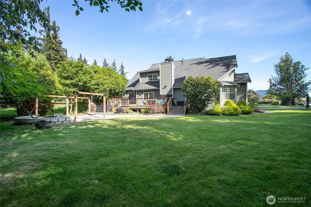 329 Viewcrest Road Bellingham WA 98229