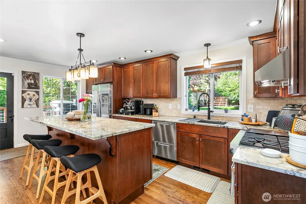 329 Viewcrest Road Bellingham WA 98229