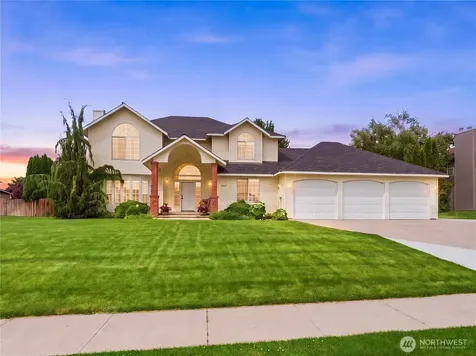 2220 Fancher Heights Boulevard East Wenatchee WA 98802