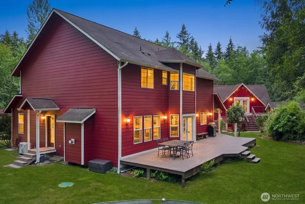 14716 180th Avenue NW Gig Harbor WA 98329