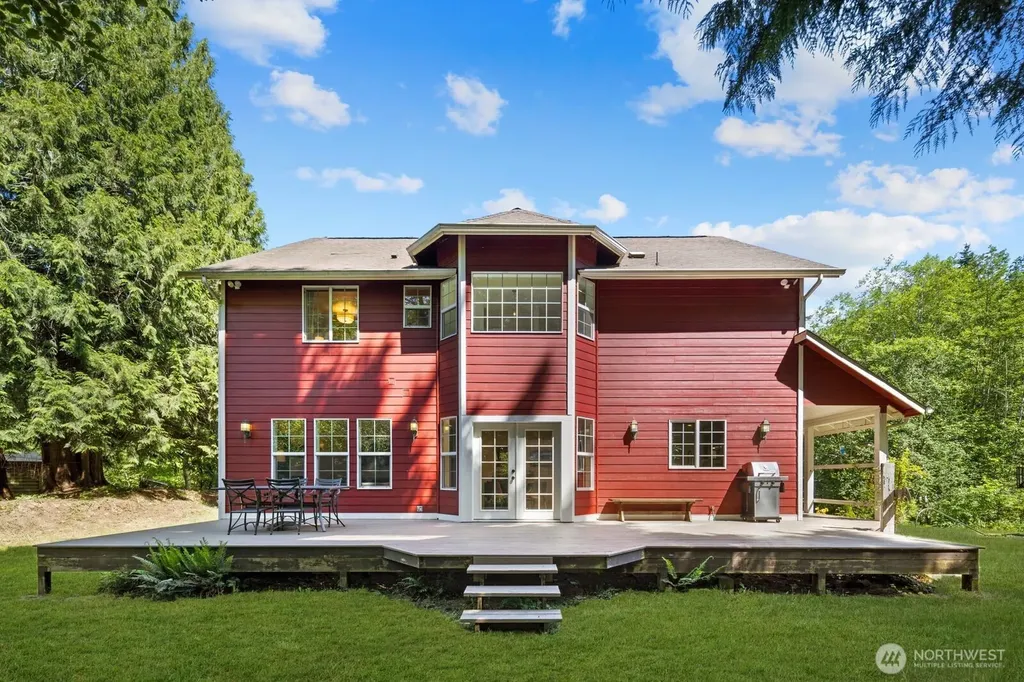 14716 180th Avenue NW Gig Harbor WA 98329