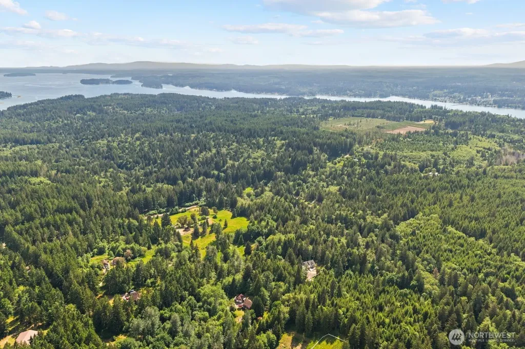 14716 180th Avenue NW Gig Harbor WA 98329