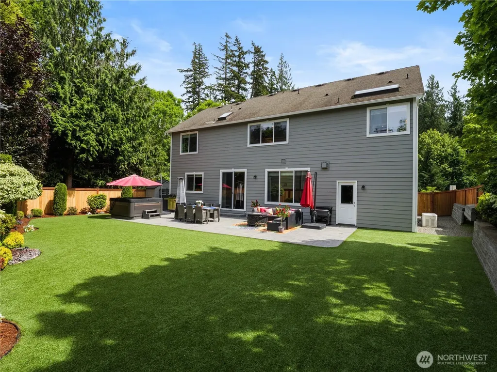 2320 248th Avenue SE Sammamish WA 98075