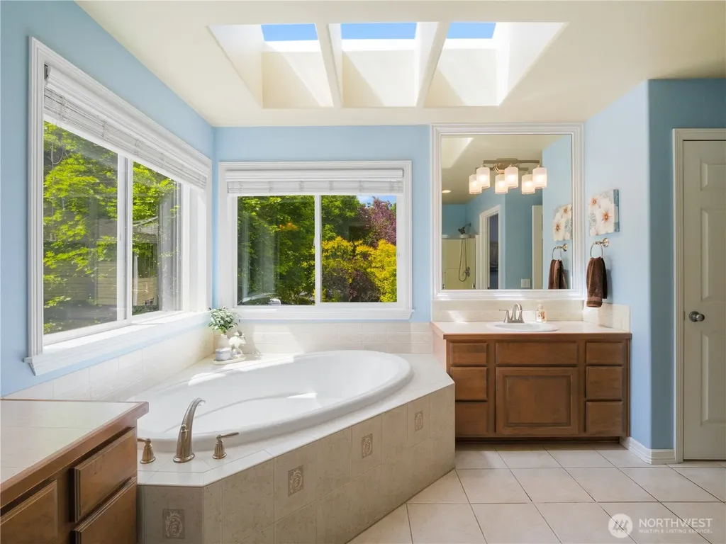 2320 248th Avenue SE Sammamish WA 98075