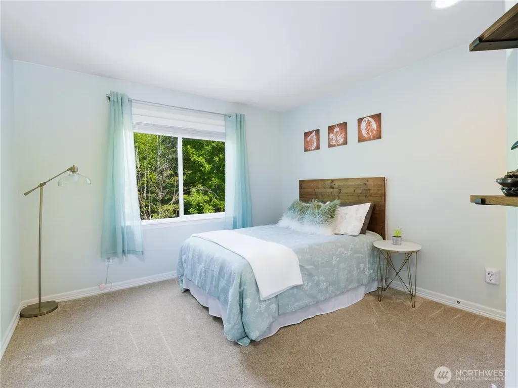 2320 248th Avenue SE Sammamish WA 98075