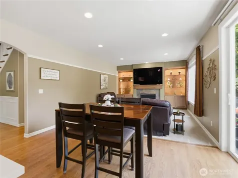 2320 248th Avenue SE Sammamish WA 98075