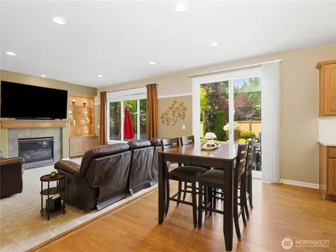 2320 248th Avenue SE Sammamish WA 98075