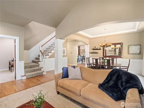 2320 248th Avenue SE Sammamish WA 98075