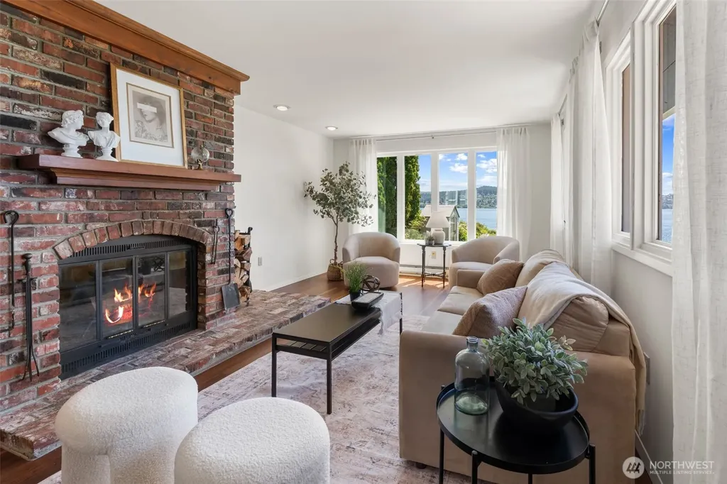 4448 S Shore Drive Anacortes WA 98221