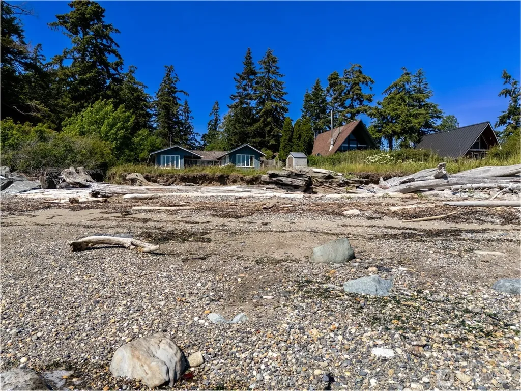 4448 S Shore Drive Anacortes WA 98221