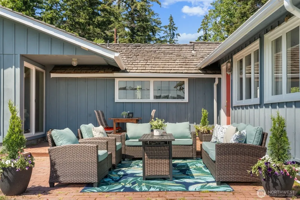 4448 S Shore Drive Anacortes WA 98221
