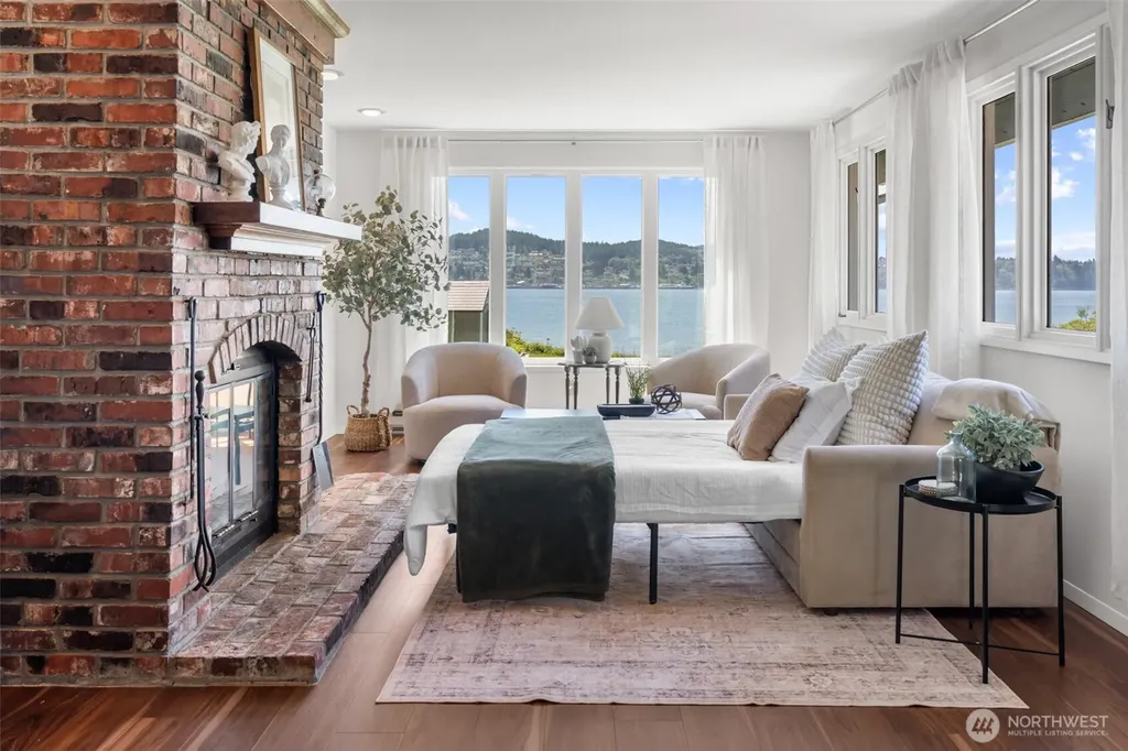 4448 S Shore Drive Anacortes WA 98221