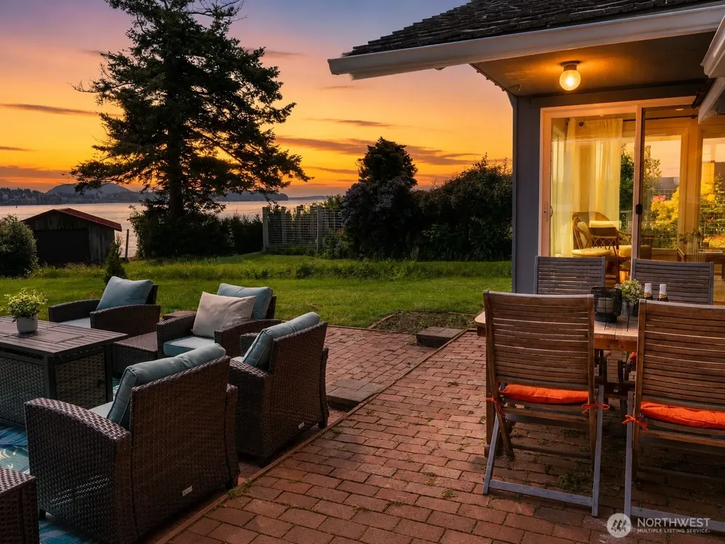 4448 S Shore Drive Anacortes WA 98221