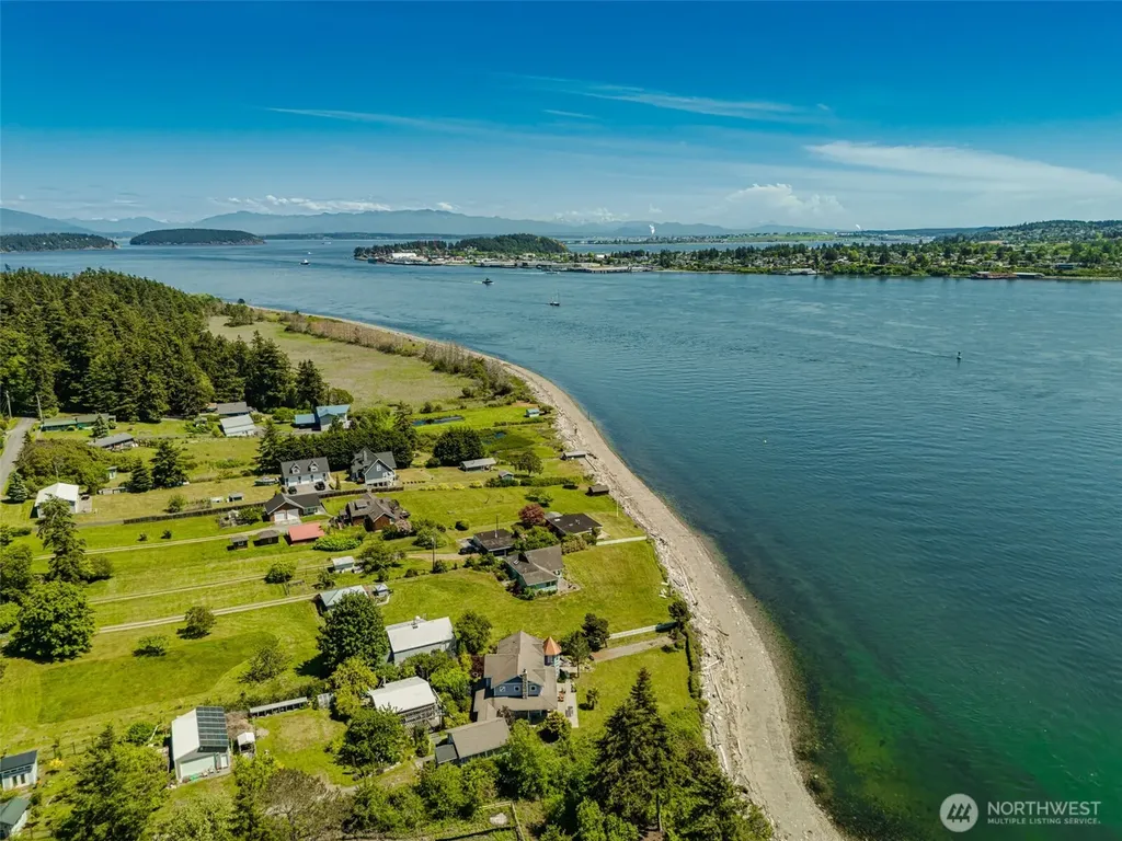 4448 S Shore Drive Anacortes WA 98221