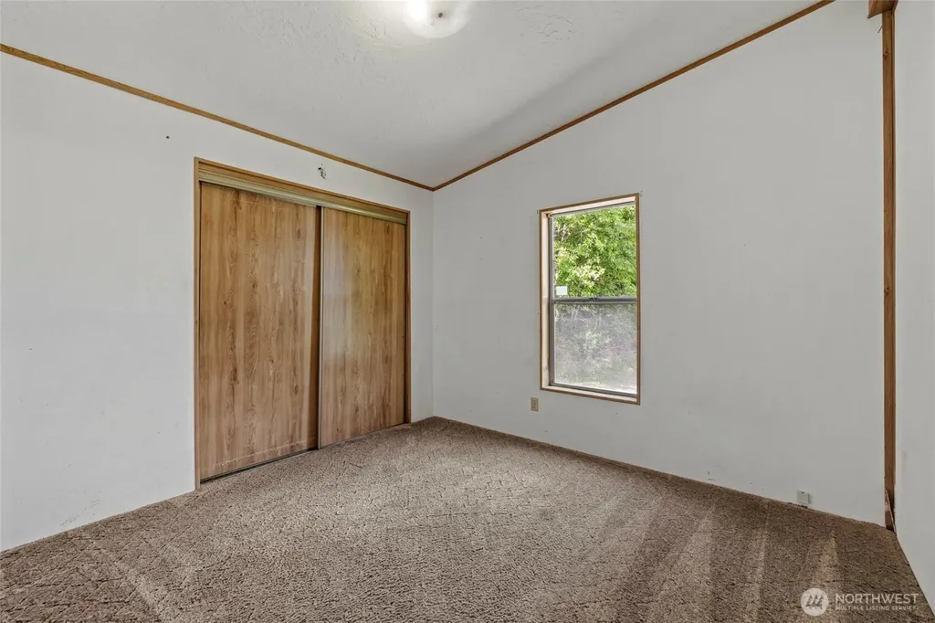 18206 W Big Lake Boulevard Mount Vernon WA 98274