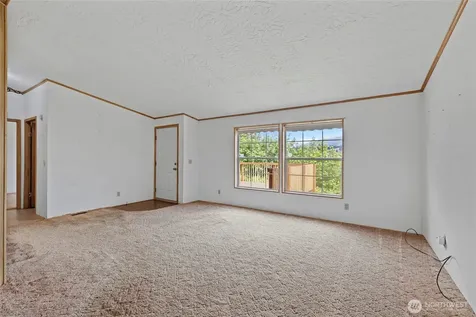 18206 W Big Lake Boulevard Mount Vernon WA 98274