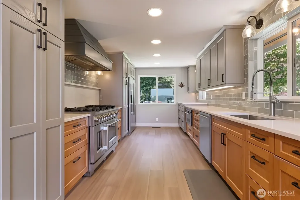 7713 78th Loop NW Olympia WA 98502