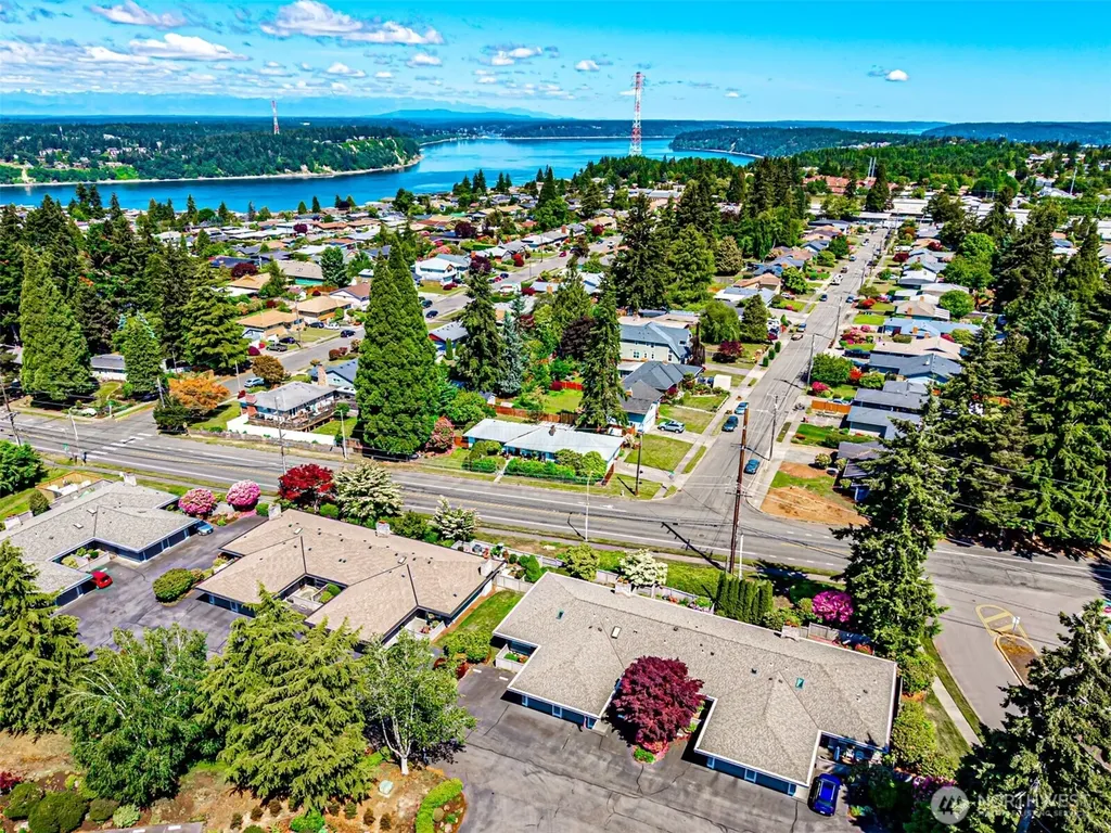 1372 Bel Air Road Tacoma WA 98406