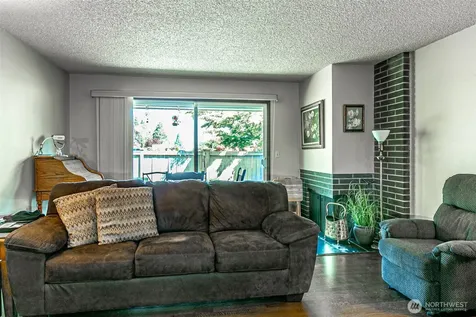 1372 Bel Air Road Tacoma WA 98406