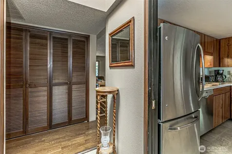 1372 Bel Air Road Tacoma WA 98406