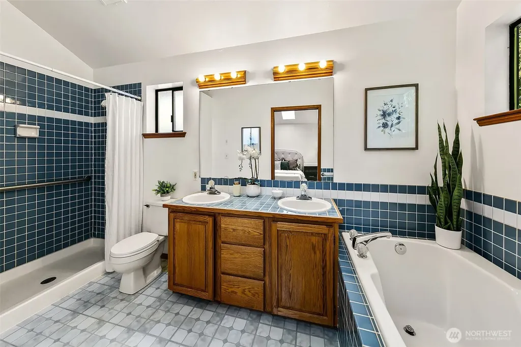 3834 NE 86th Street Seattle WA 98115