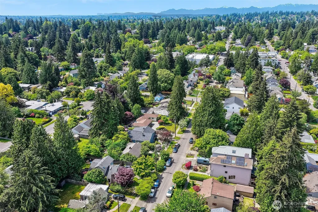 3834 NE 86th Street Seattle WA 98115