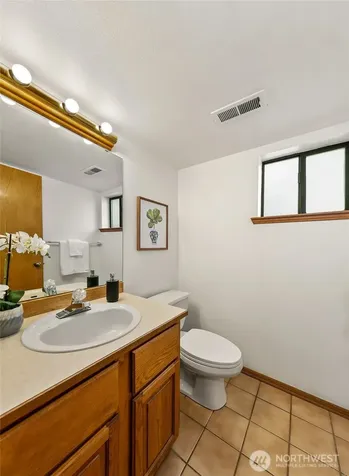 3834 NE 86th Street Seattle WA 98115